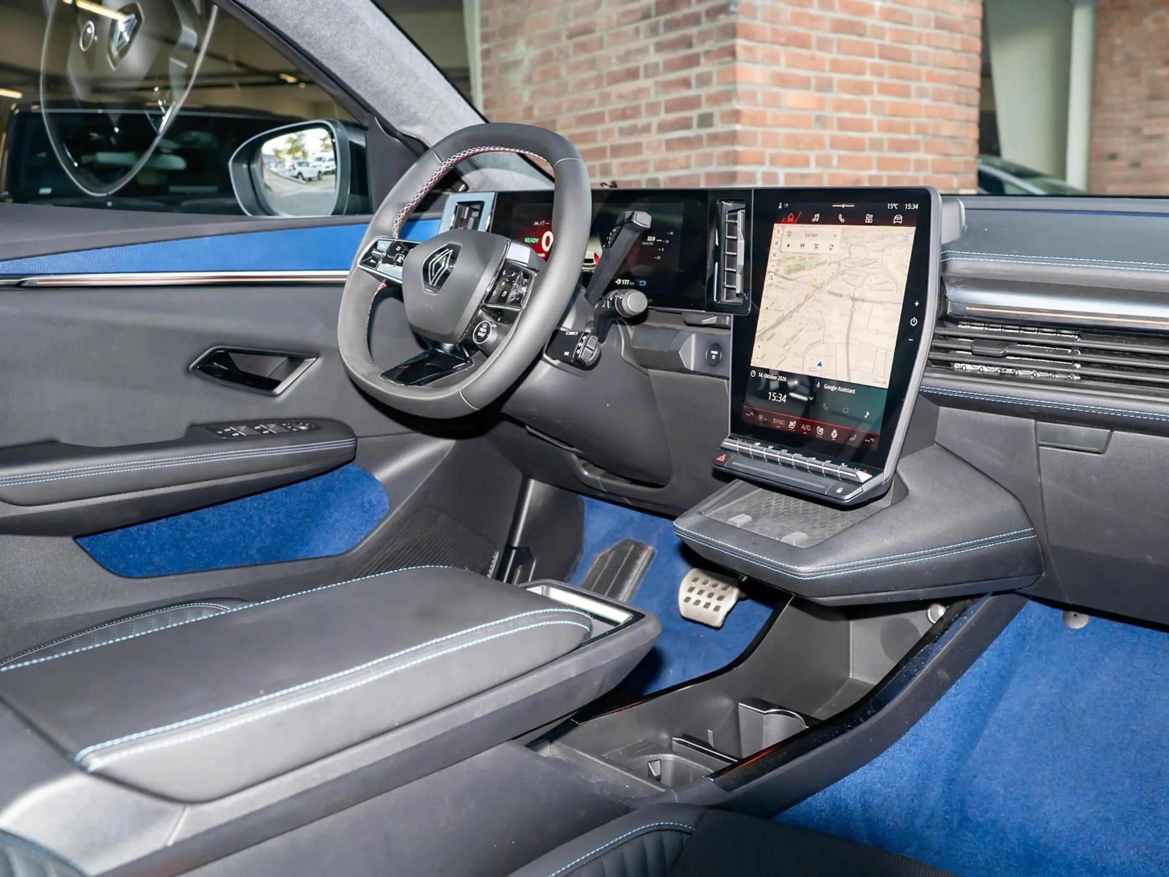 Renault Scenic 100% ele Esprit Alpine 220 Long Range — photo 9