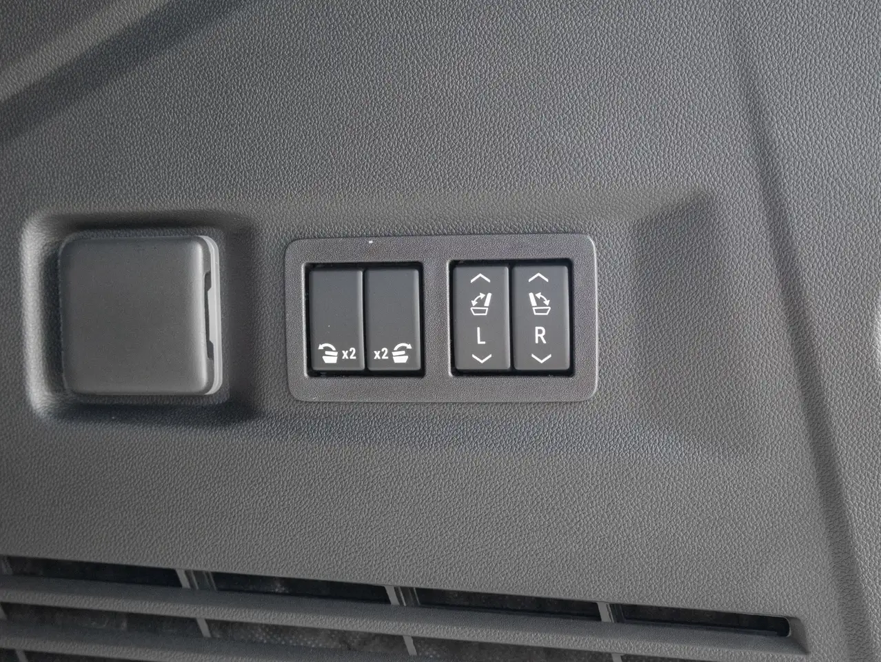 Chevrolet Tahoe снимка Chevrolet Tahoe