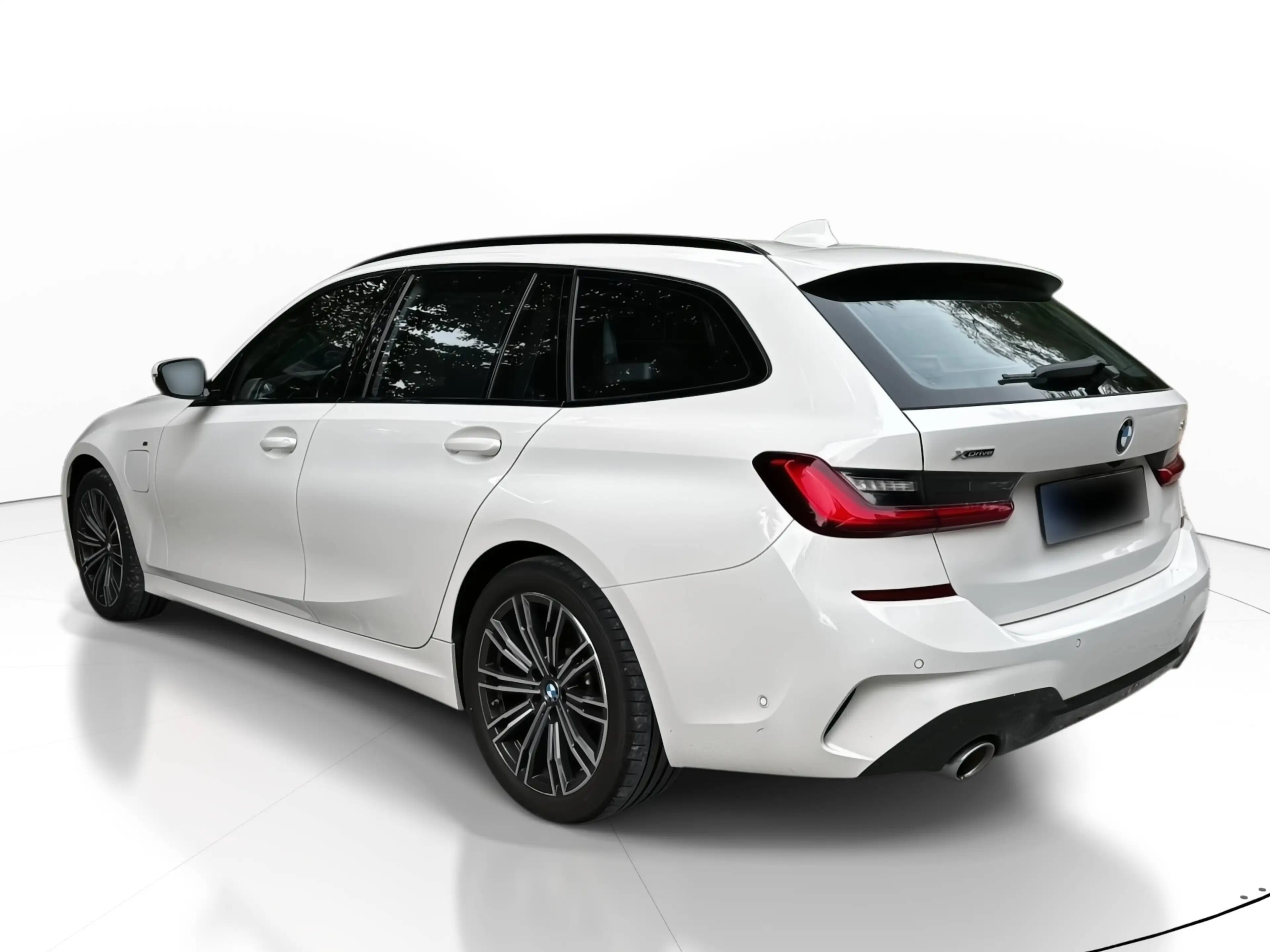 BMW 330 330e xDrive M Sport *MSportbremse*Pano*uvm — photo 3