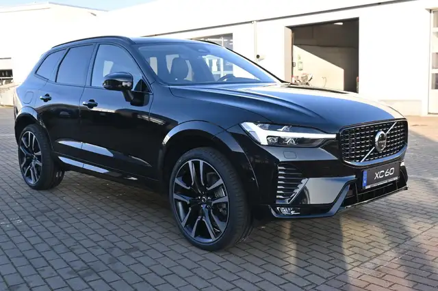 Volvo XC60 view 7