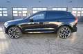 Volvo XC60 B5 AWD Ultra Dark*LUFT*360°*ACC*AHK Schwarz - thumbnail 2