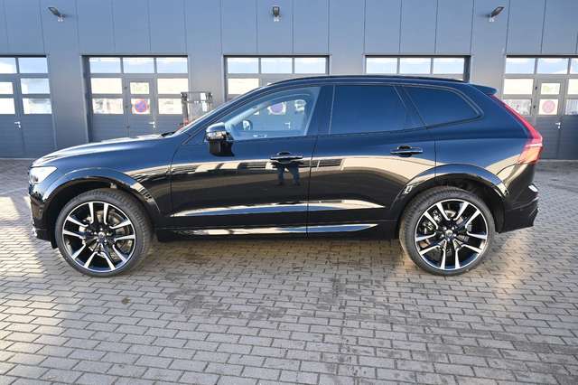 Volvo XC60 B5 AWD Ultra Dark*LUFT*360°*ACC*AHK