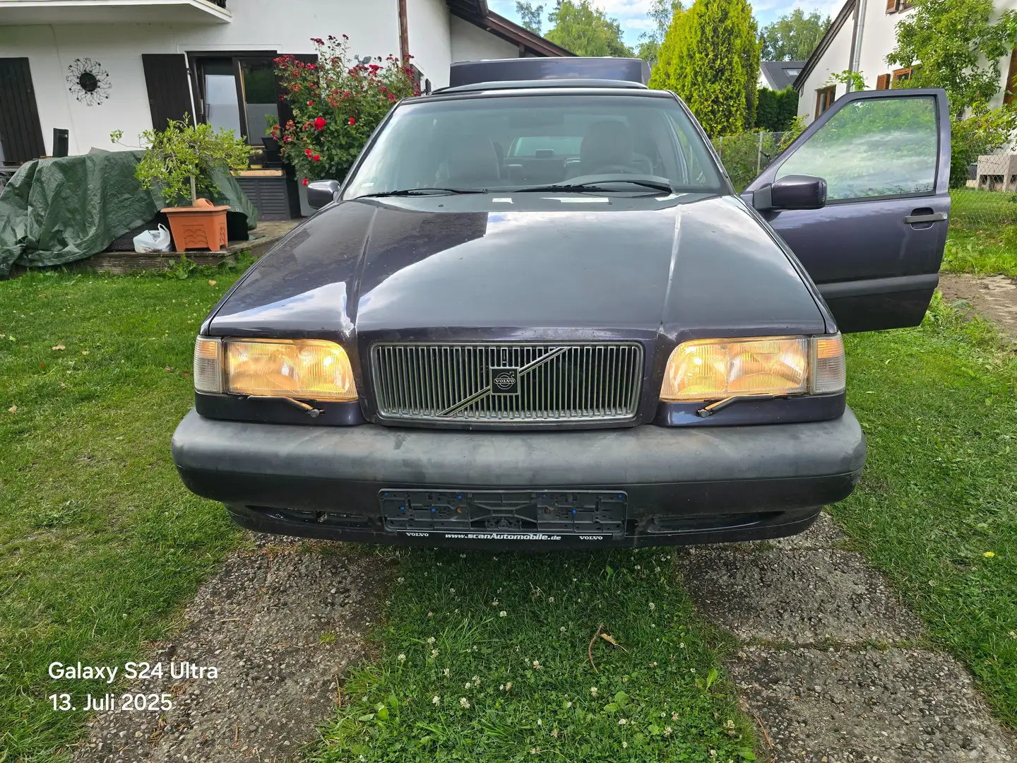 Volvo 850 Volvo 850 2.5 Mauve - 1