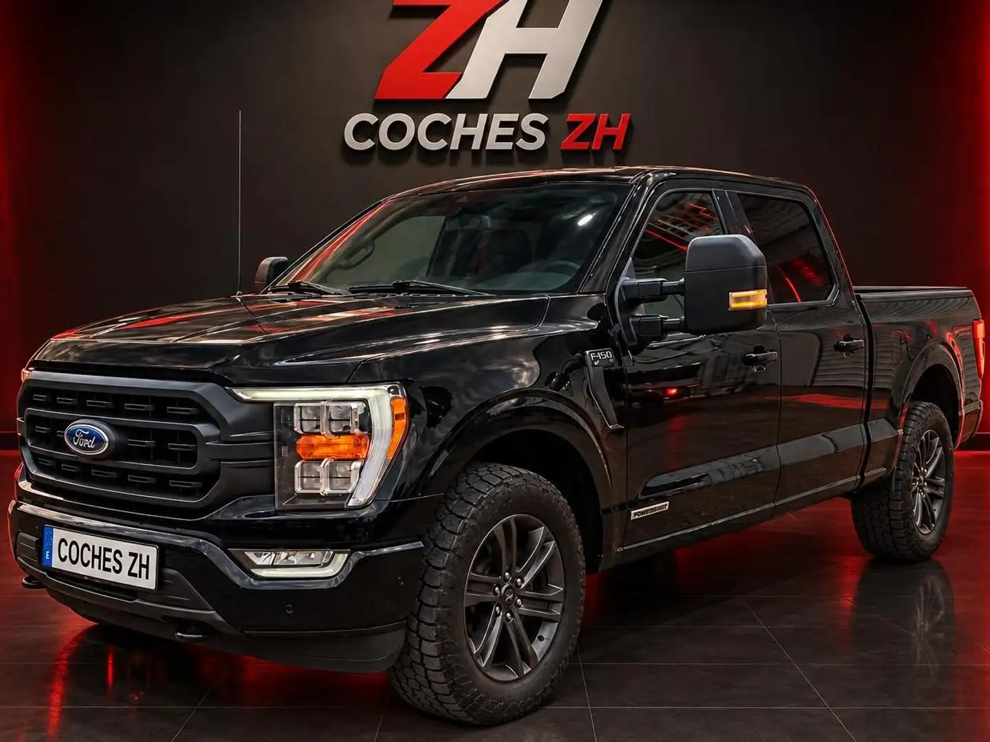Ford F-150 XLT OFFROAD Negro - 1