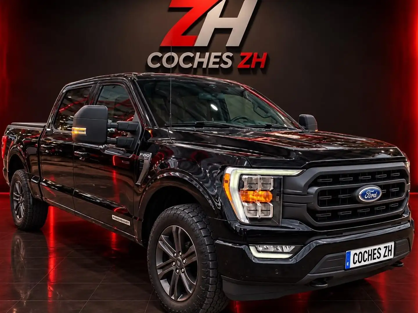 Ford F-150 XLT OFFROAD Negro - 2