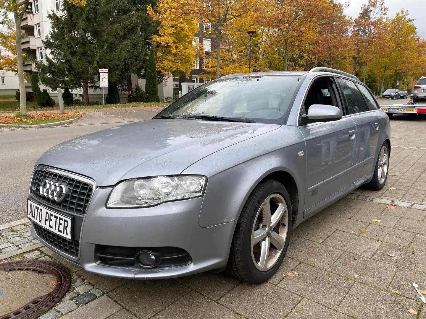 Audi A4 Avant 2.0 TDI S-line Silber - 1