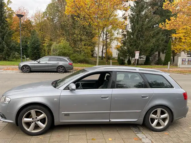 Audi A4 view 2