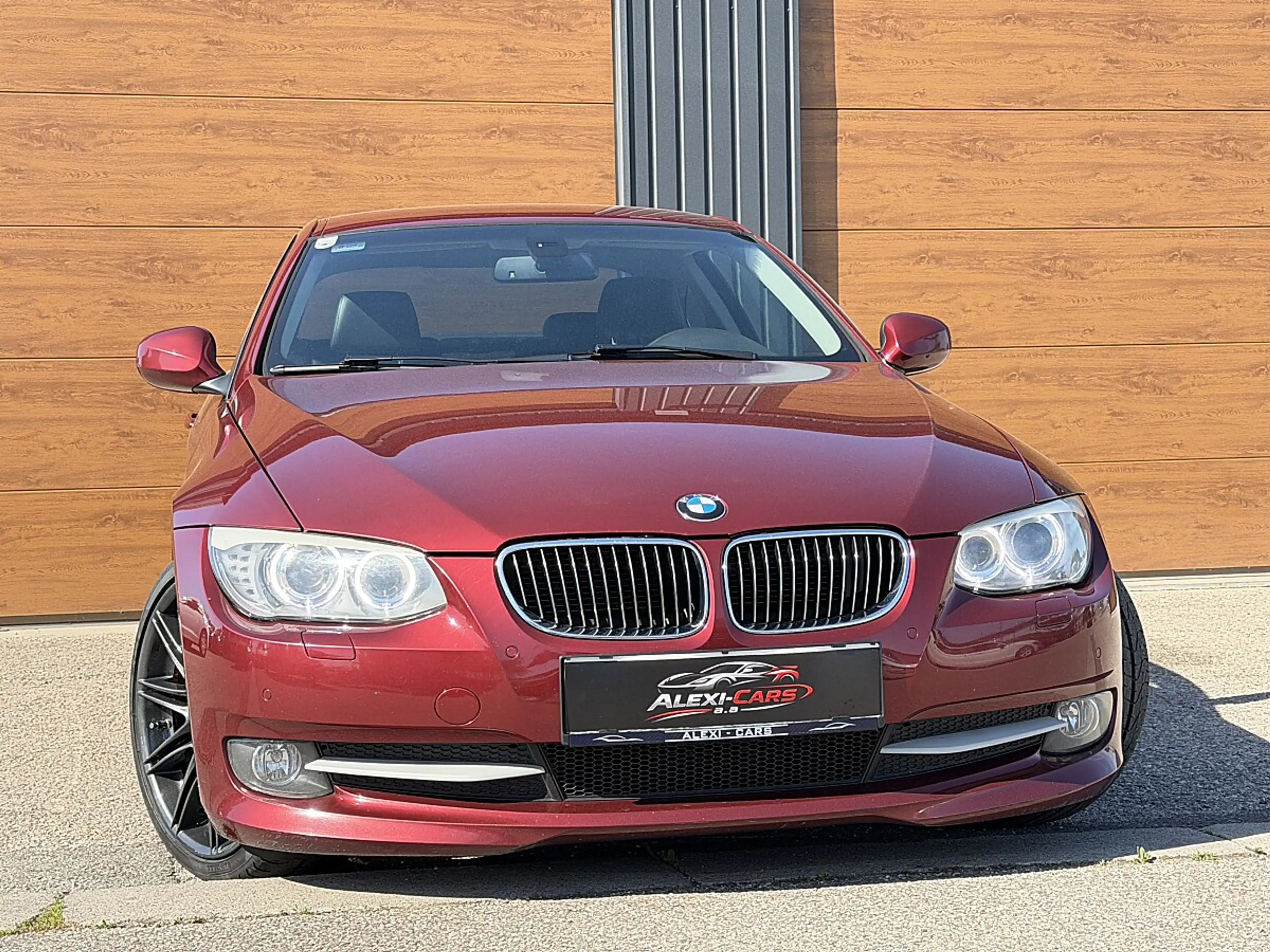 BMW 325 d Coupé Österreich-Paket — photo 15