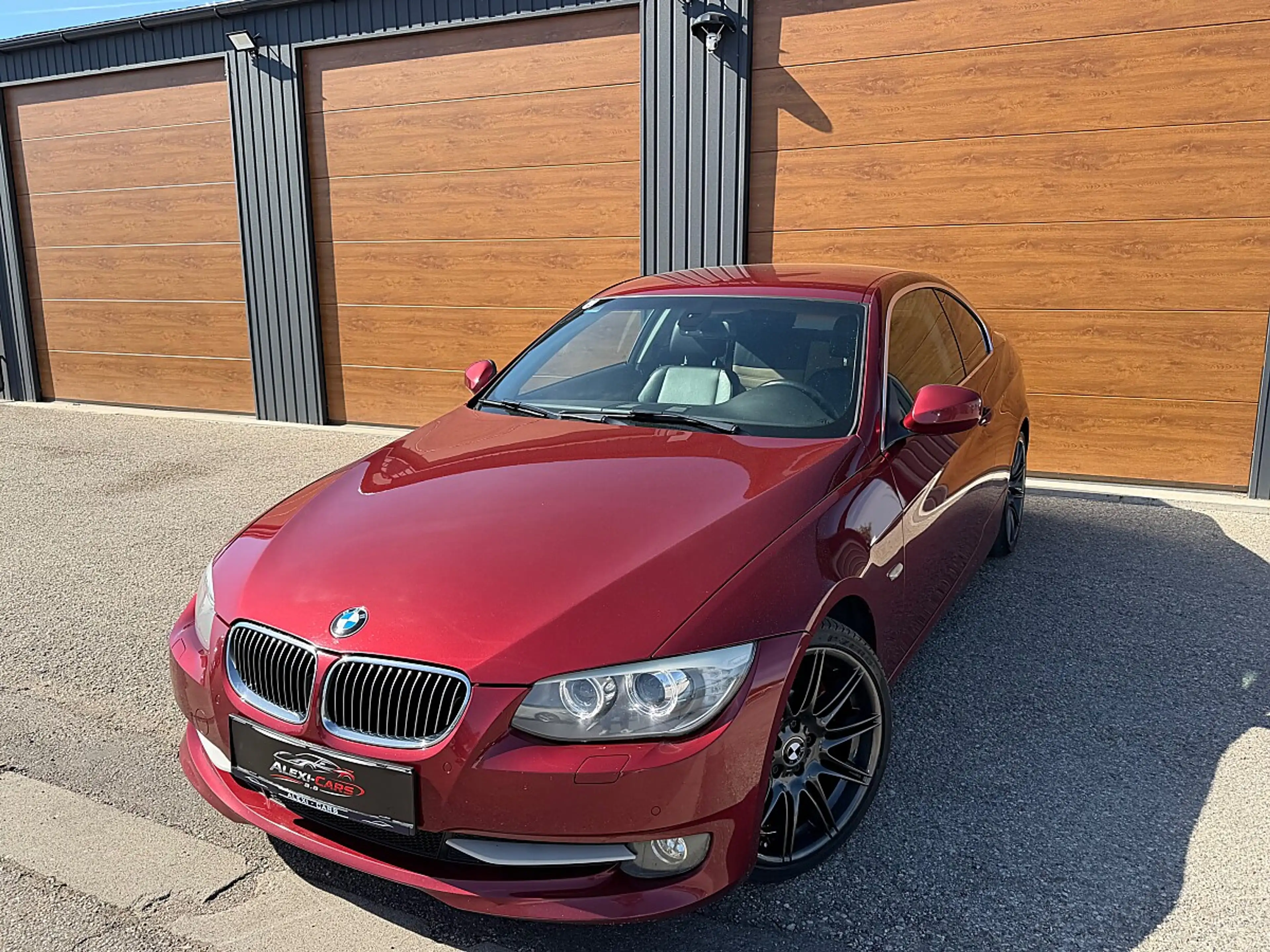 BMW 325 d Coupé Österreich-Paket — photo 6
