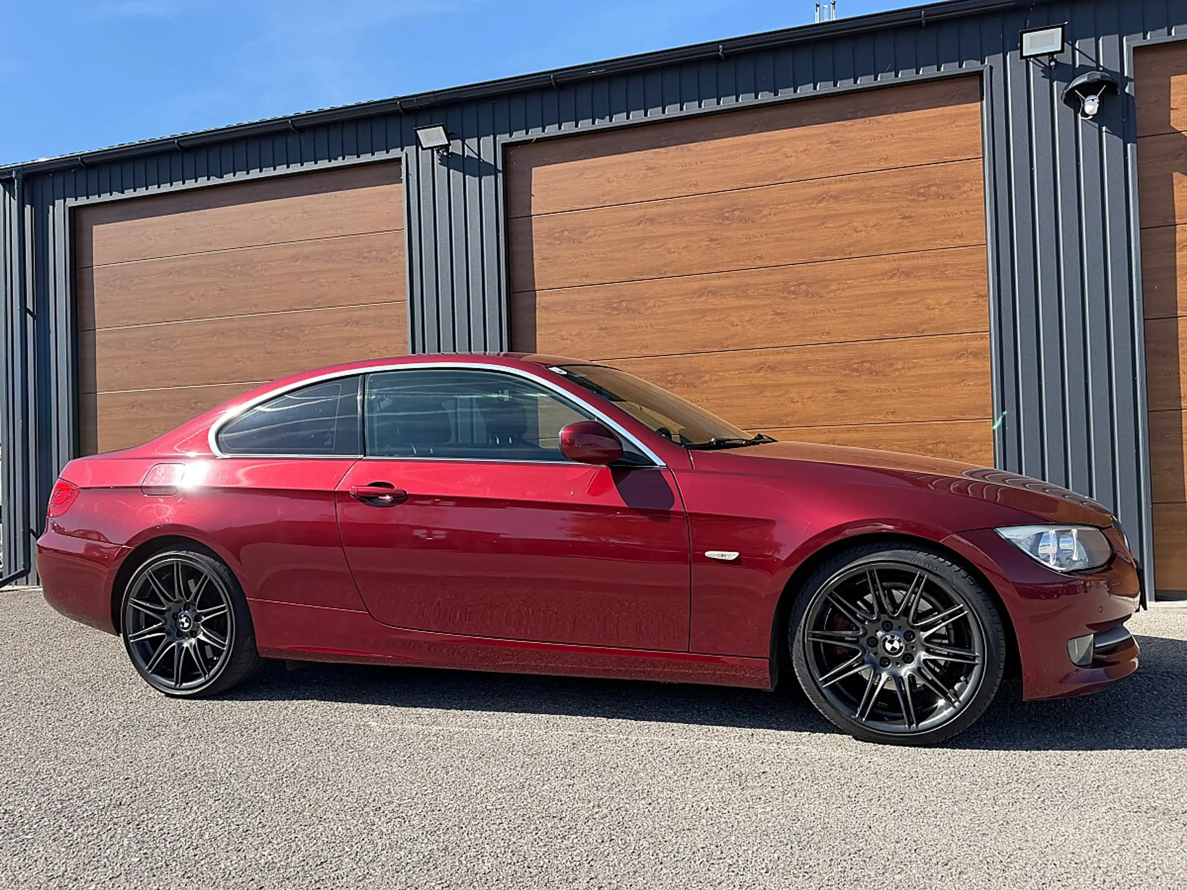 BMW 325 d Coupé Österreich-Paket — photo 10