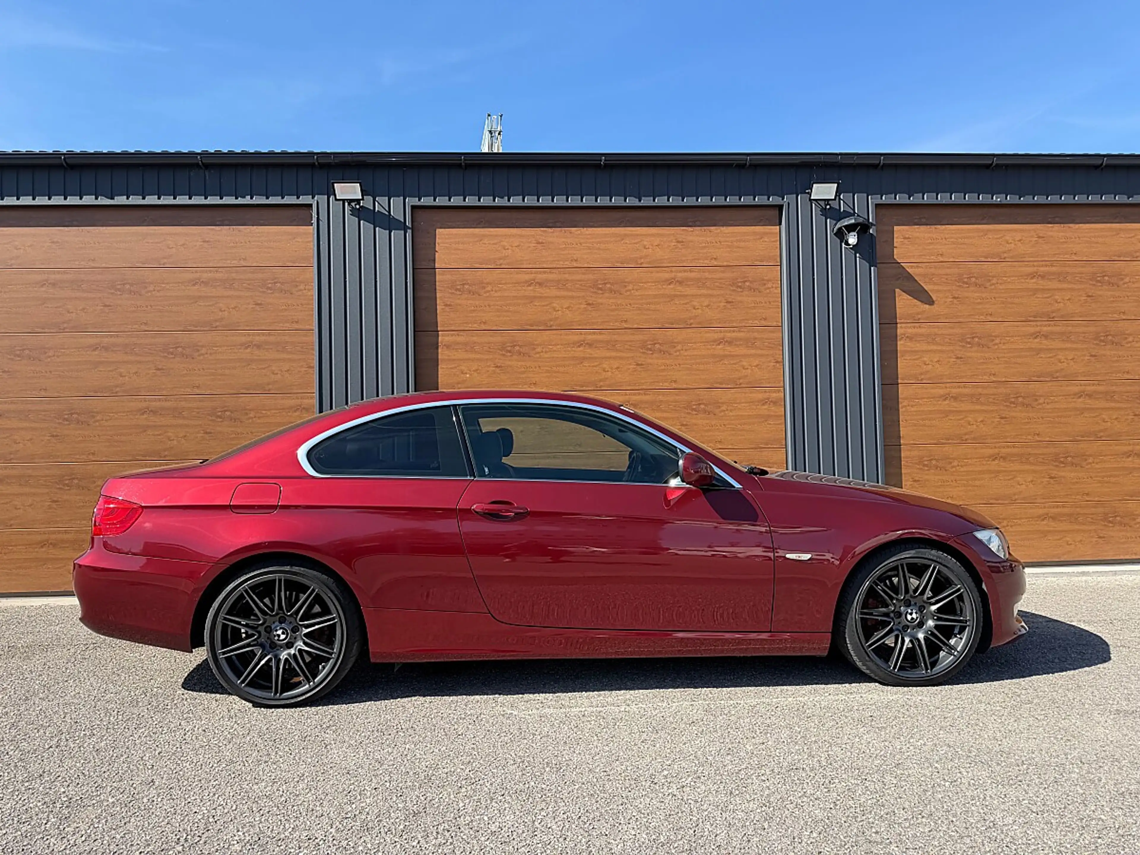 BMW 325 d Coupé Österreich-Paket — photo 9