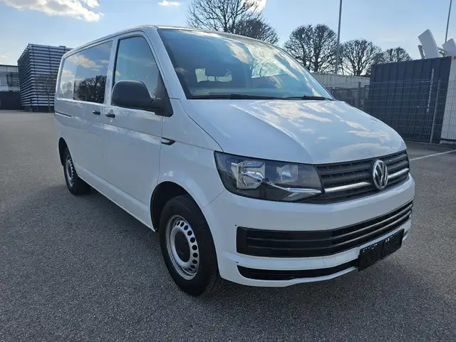 Volkswagen T6 Kombi *** T6 - 6 Sitzer - AHK  - KR 2,0 TDI ***