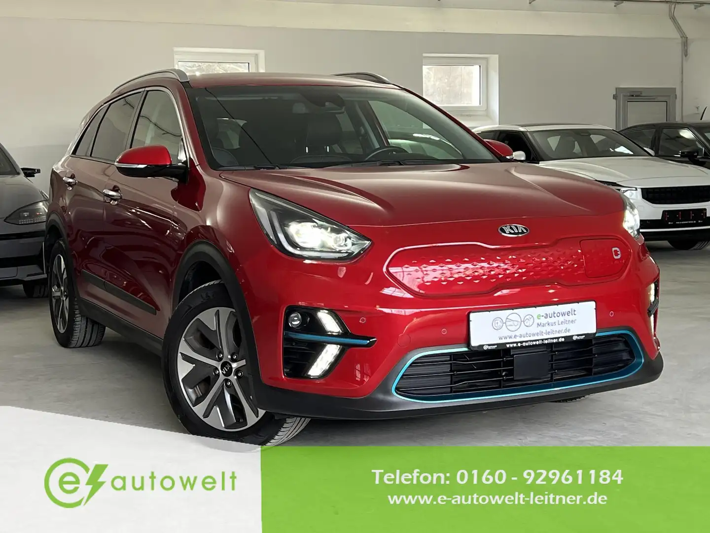 Kia Niro 64 kWh Spirit Leder 3phasig ACC LED Memory Rojo - 1
