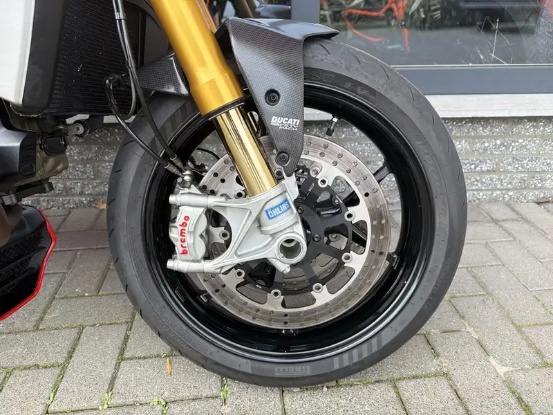 Ducati Monster 1200 - foto 5