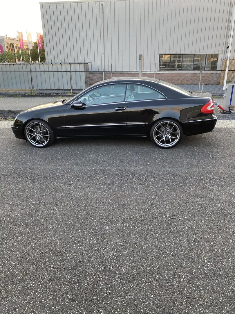 Mercedes-Benz CLK 500 Elegance Negro - 1