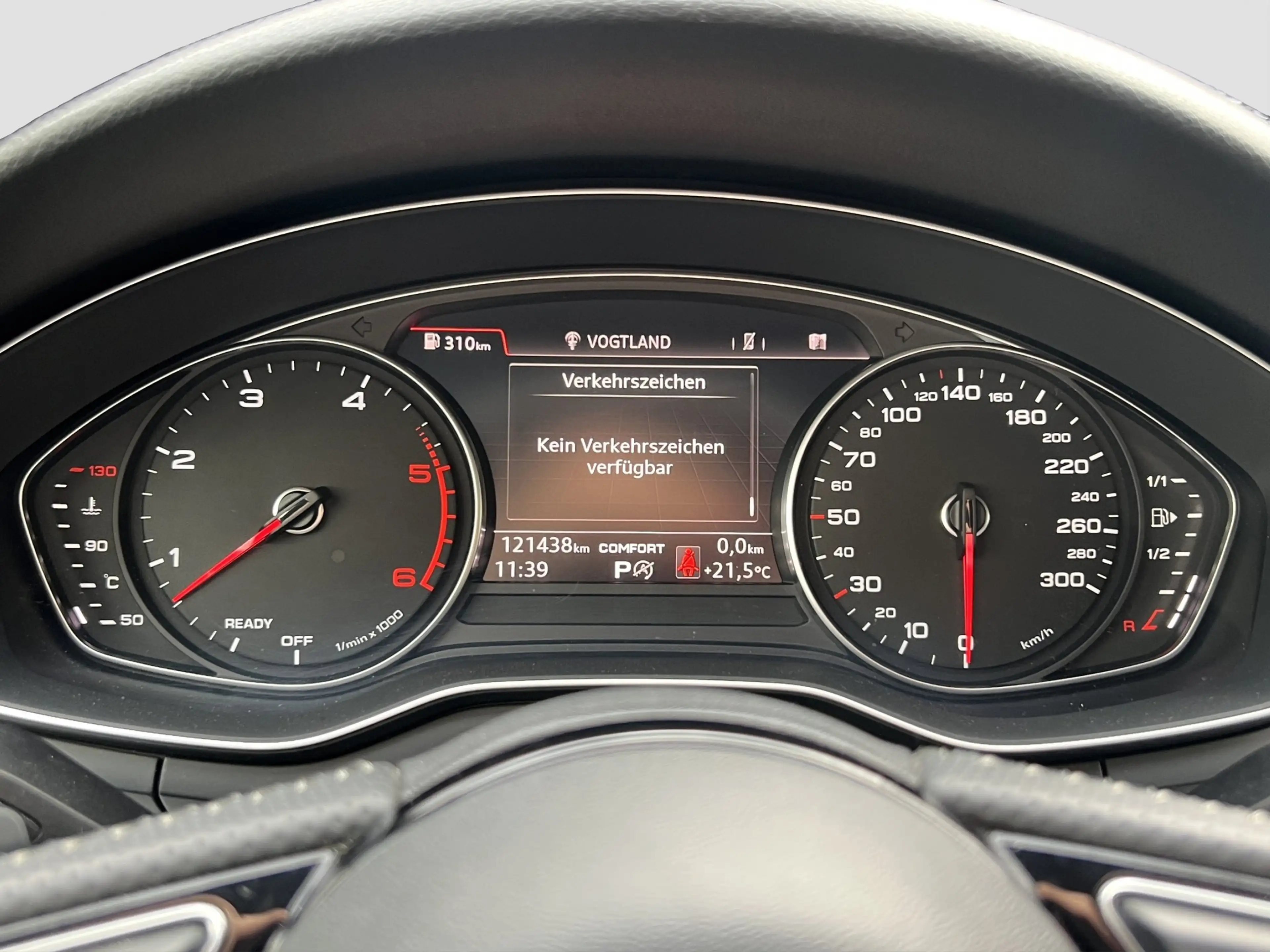 Audi A4 Avant 3.0 TDI quattro sport LED AHK HiFi Navi — photo 14