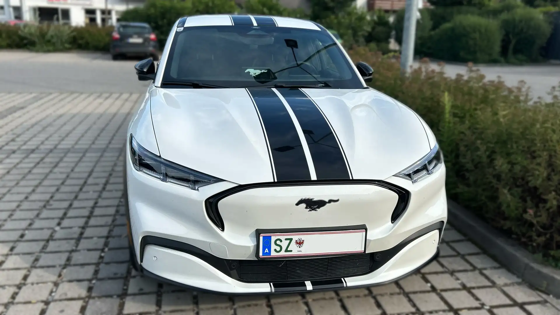 Ford Mustang Mach-E Elektro 68kWh Standard Range - 1