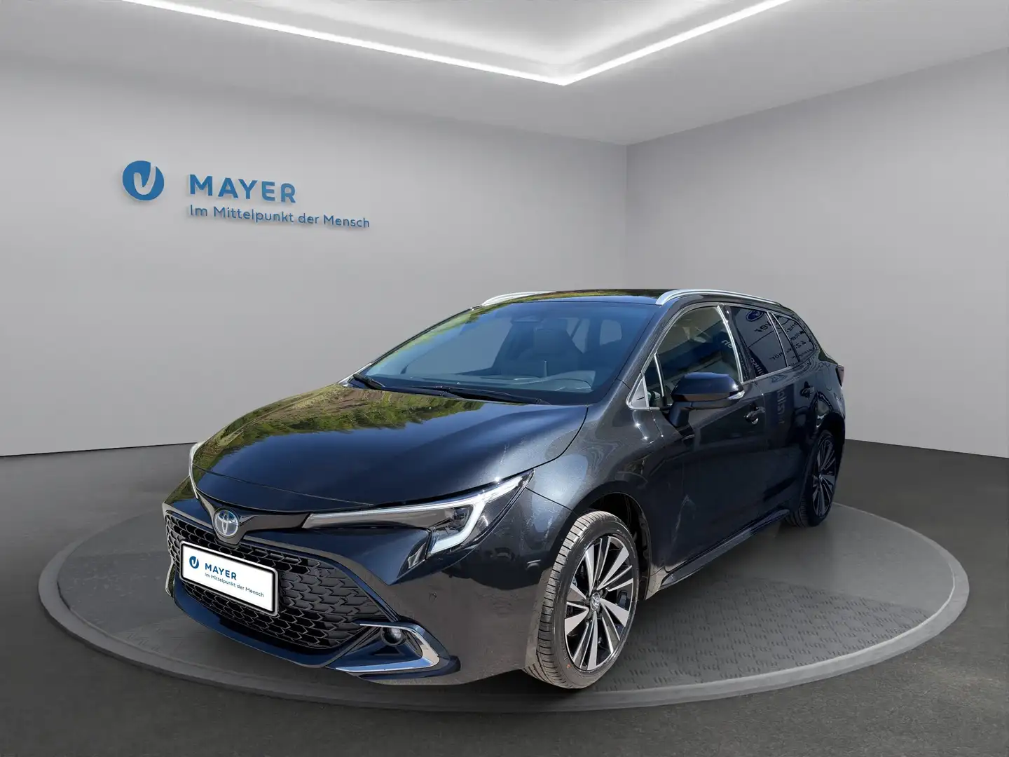 Toyota Corolla Touring Sports Teamplayer 1,8 Hybrid Schwarz - 1