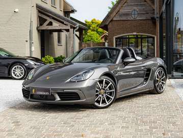 Boxster 2.0 Turbo PDK / ACC / 20" / Stoelverwarming /PDLS+ / PASM / Sportstoelen Plus / Apple Carplay / ParkAssist