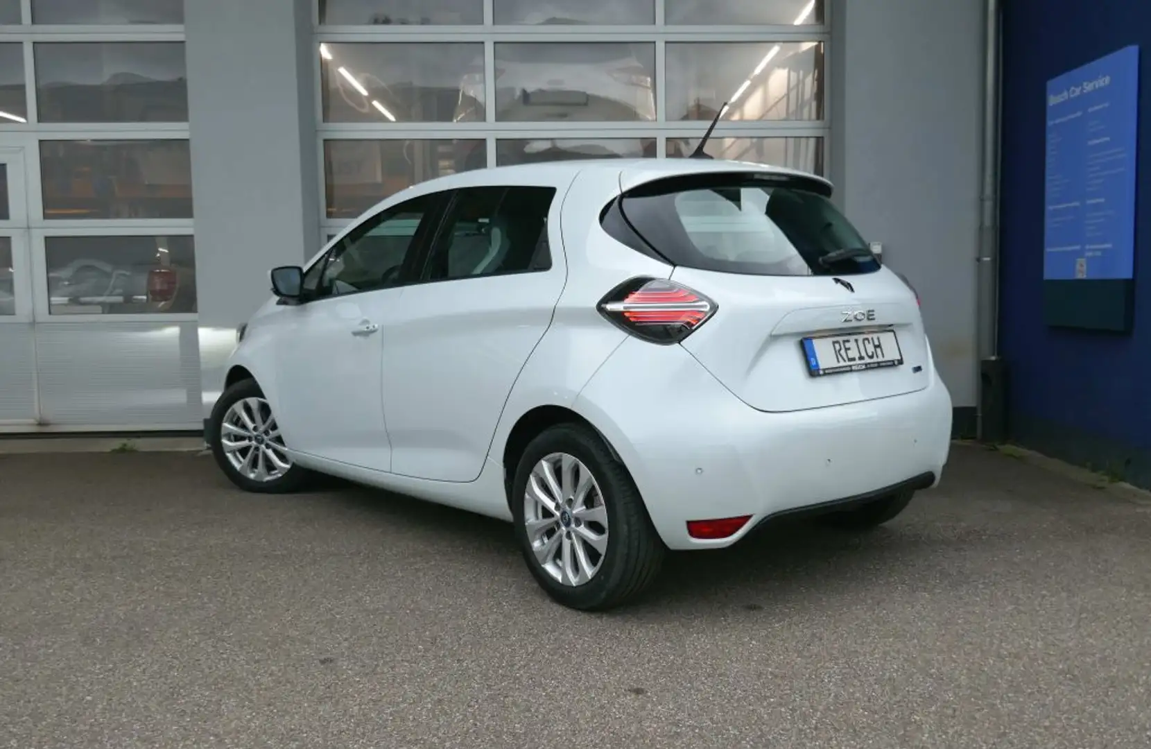 Renault ZOE (Mietbatterie) Z.E. 52KW KAMERA NAVI SITZHZ Wit - 2
