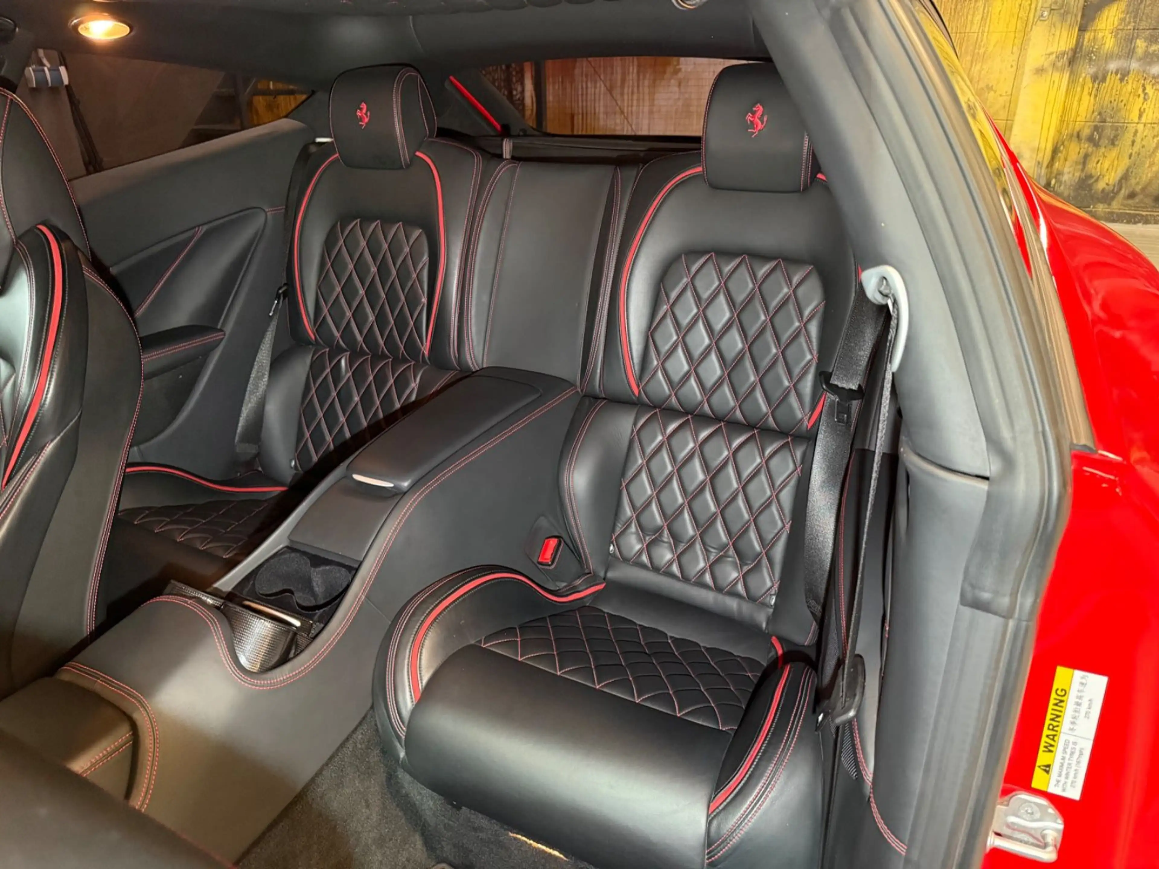 Ferrari FF 6,3 V12 4x4 CARBON~LEDER~NAVI~KAMERA~ — photo 13