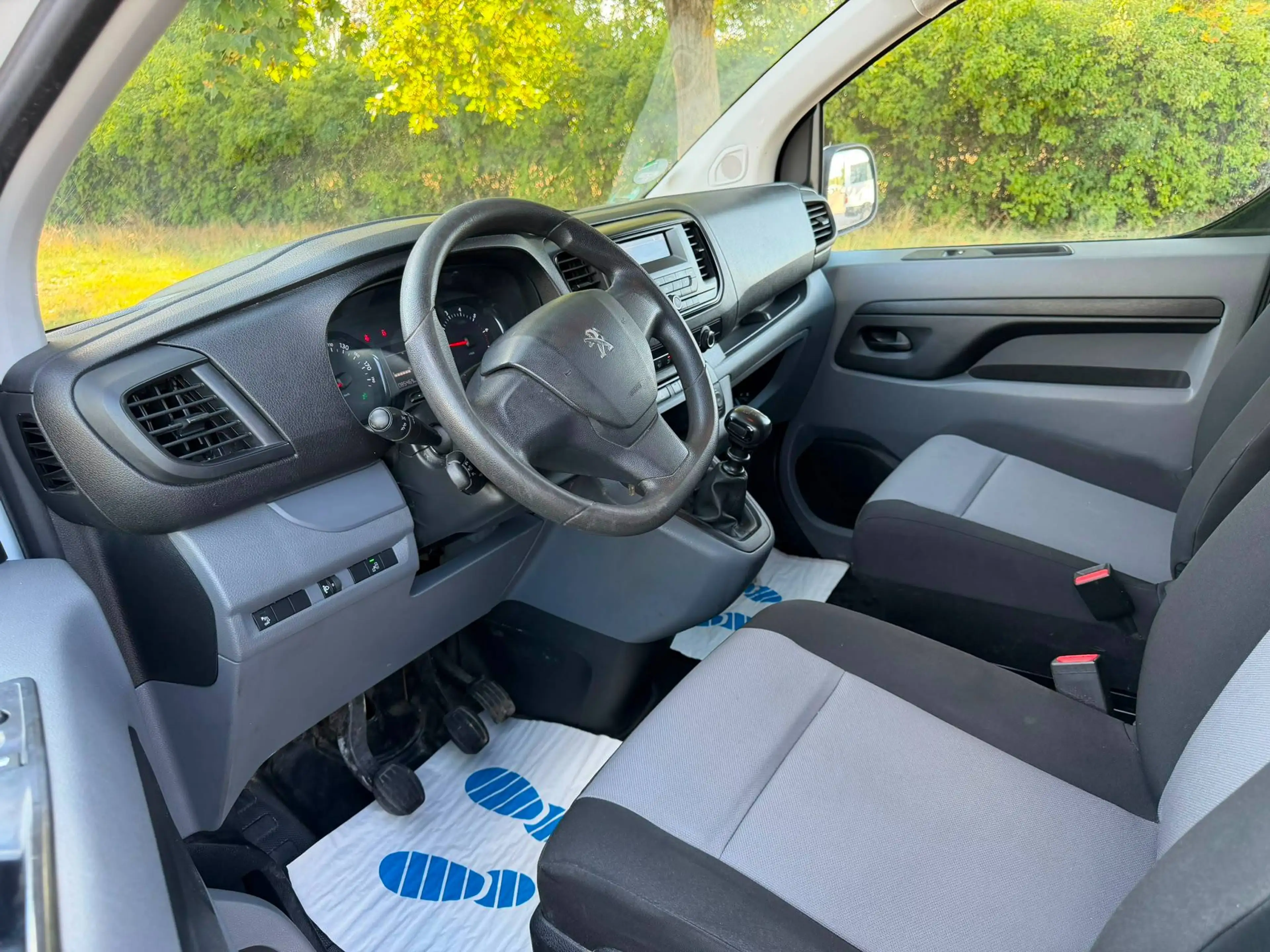 Peugeot Expert Pro L2 TÜV NEU — photo 12