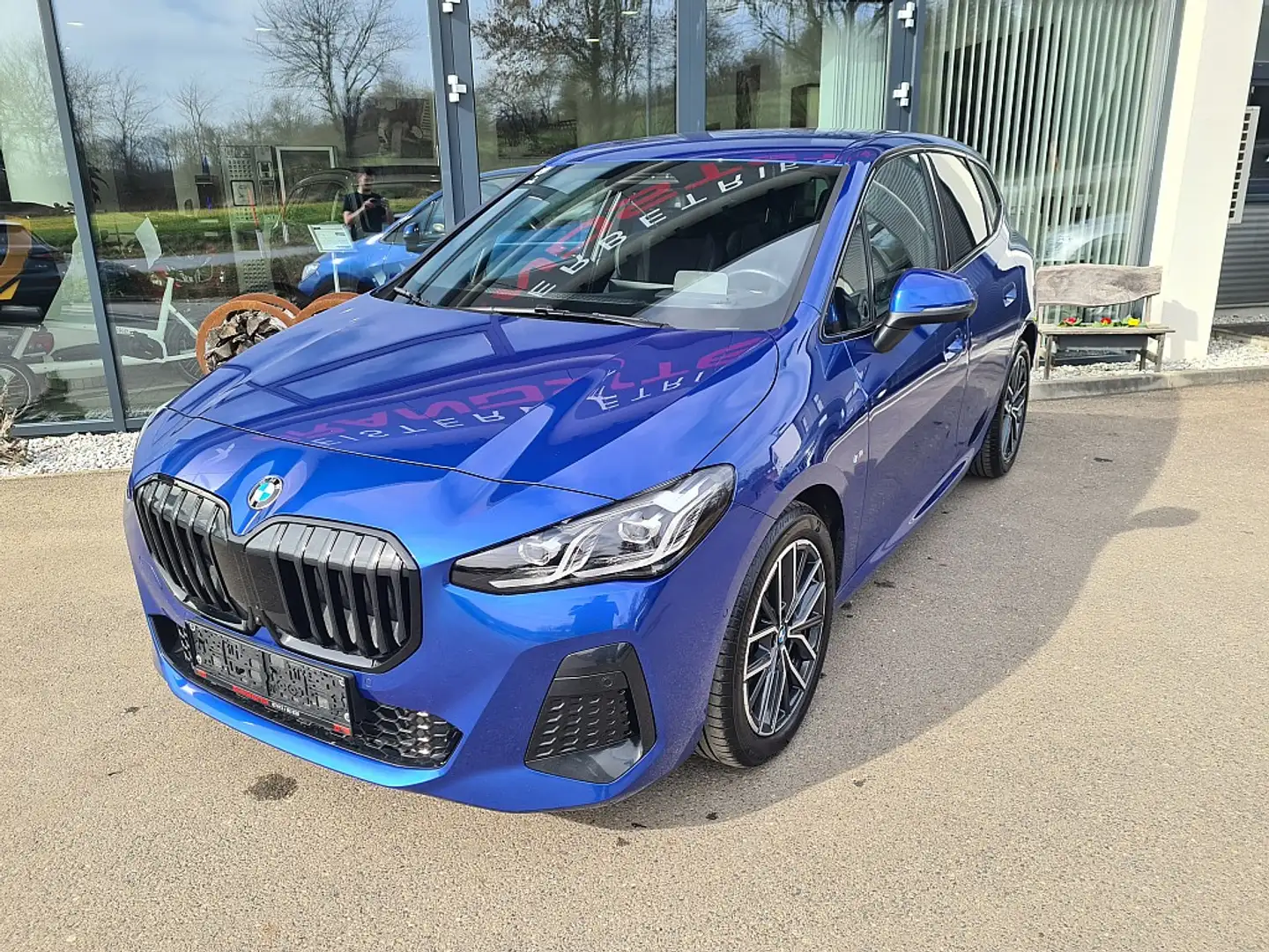 BMW 218 d Active Tourer Aut. M-Paket/360°Kamera/Sitzhei... Azul - 2
