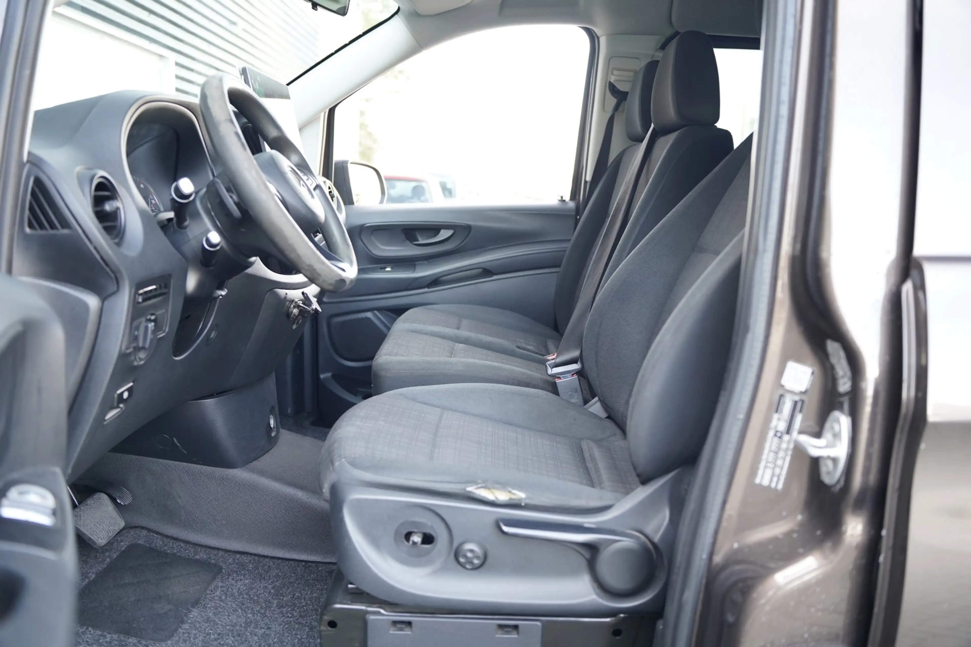 Mercedes-Benz Vito 119 CDI BlueTEC DCT Extra Lang DC Comfort Led Crui — photo 7