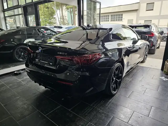 BMW 4 Series view 7