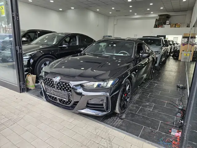 BMW 4 Series view 4