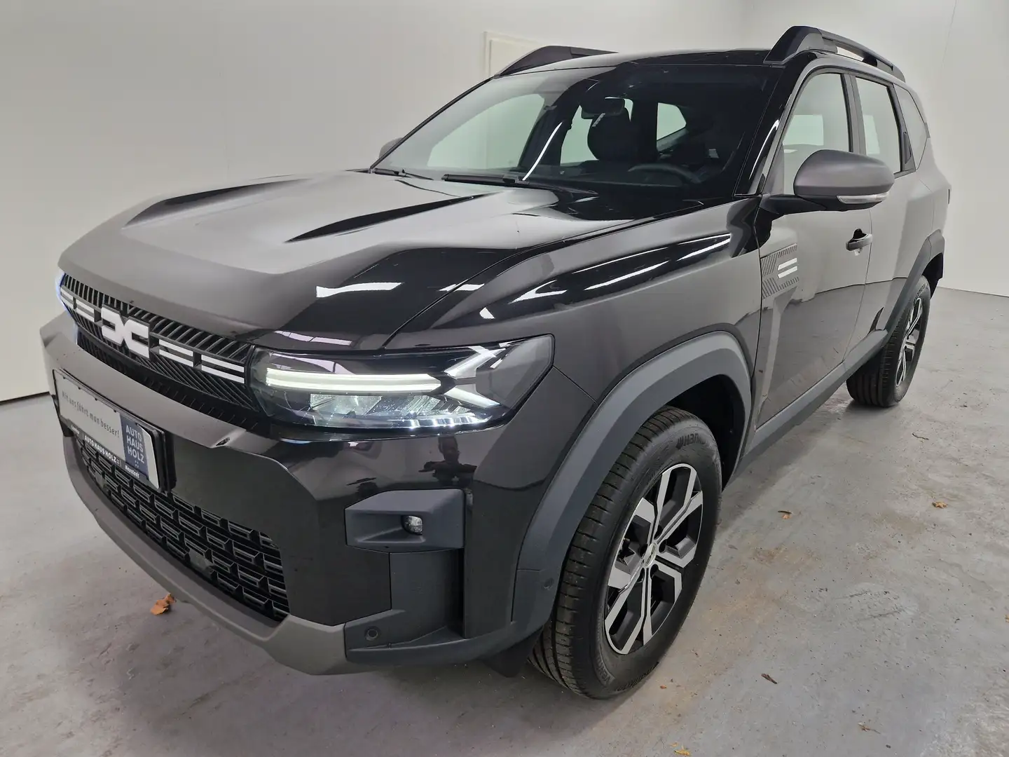 Dacia Bigster Expression Hybrid 155 Winter-Plus Чорний - 1