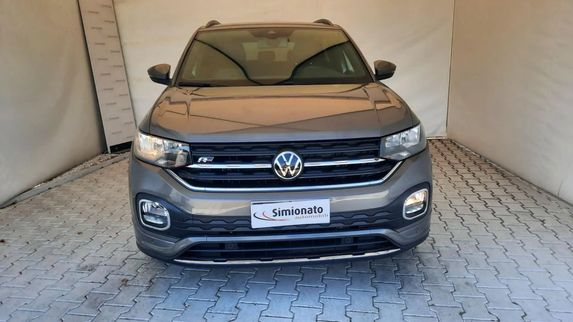Volkswagen T-Cross 1.0 TSI 110 CV DSG R-Line Grigio - 2