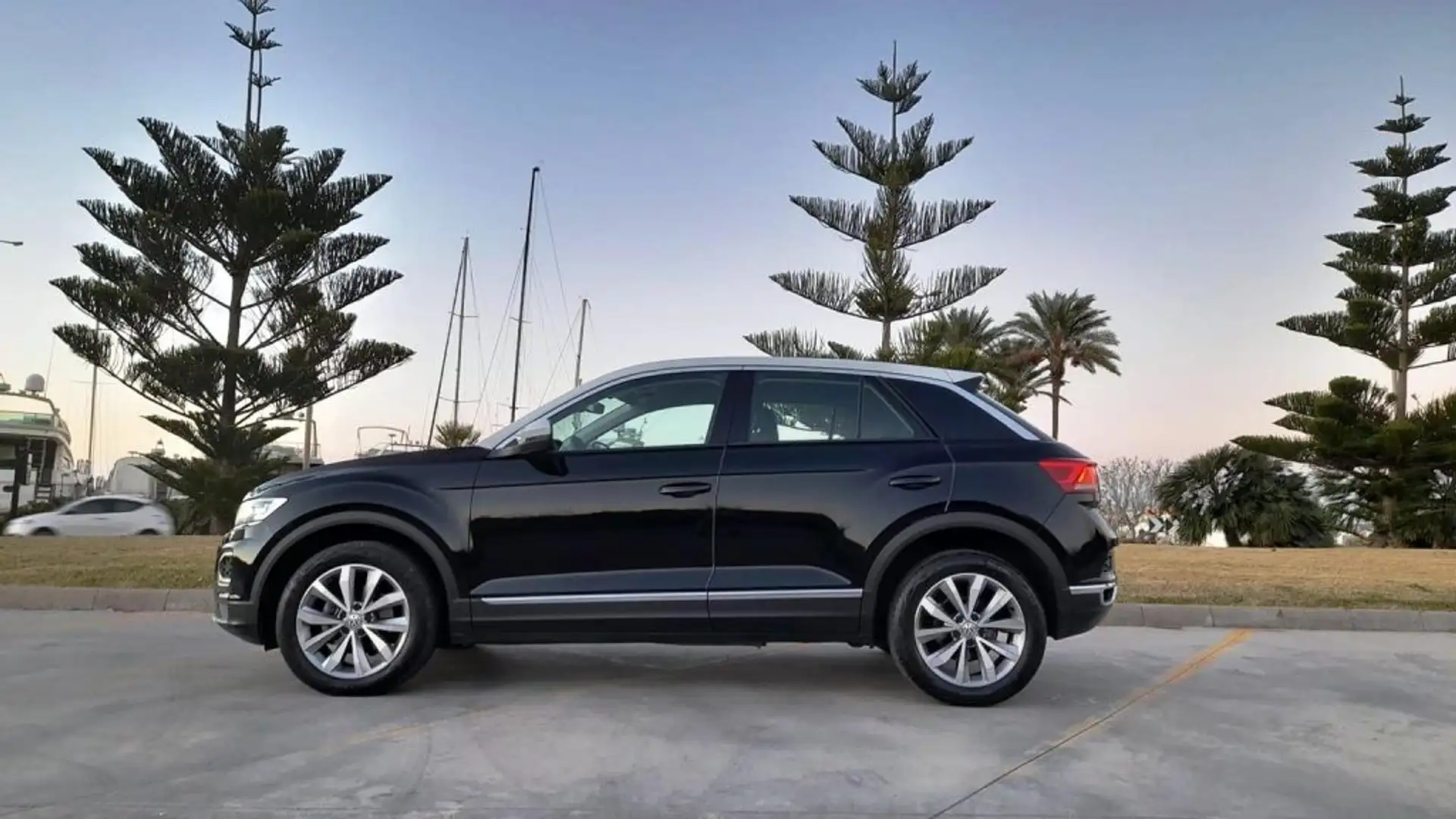 Volkswagen T-Roc 1.0 TSI 115 CV Style BlueMotion Technology Negro - 2