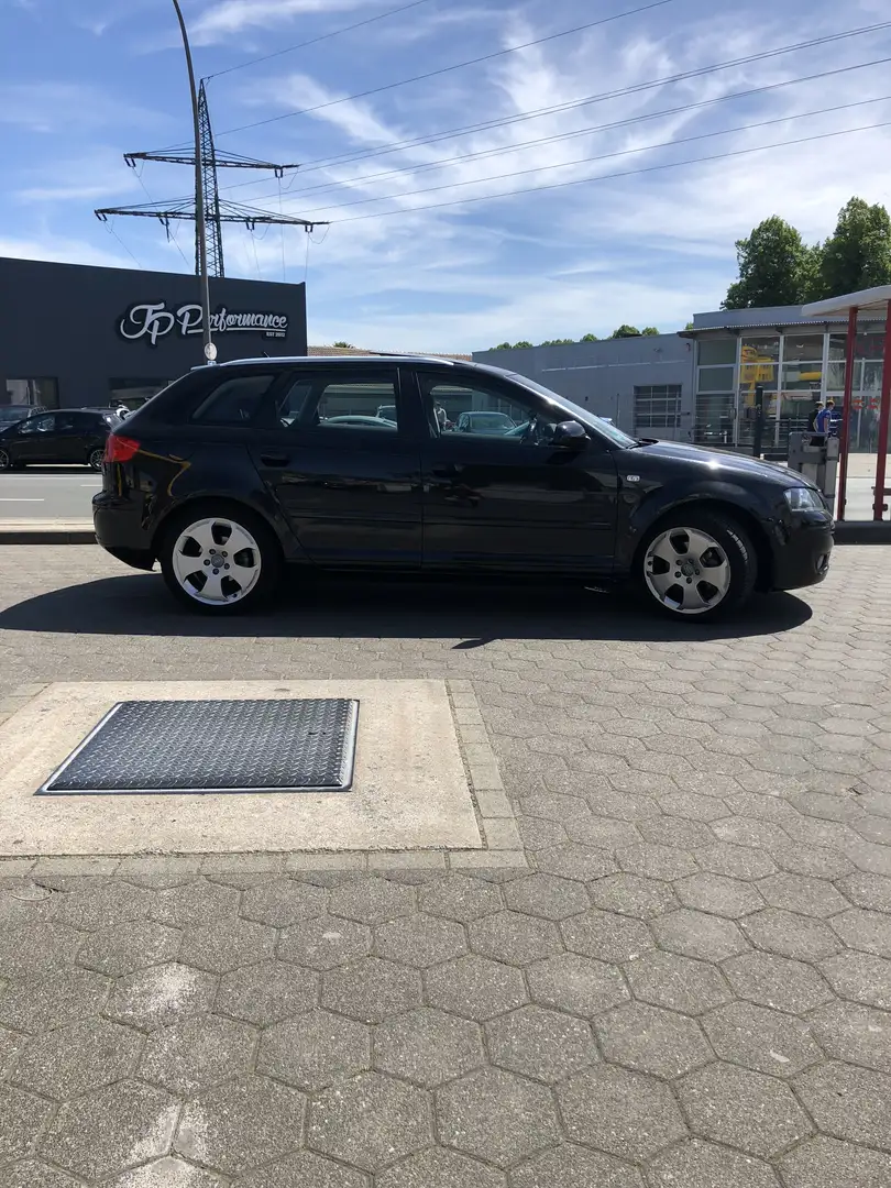 Audi A3 1.6 FSI Sportback Ambition viele Neuteile Schwarz - 2
