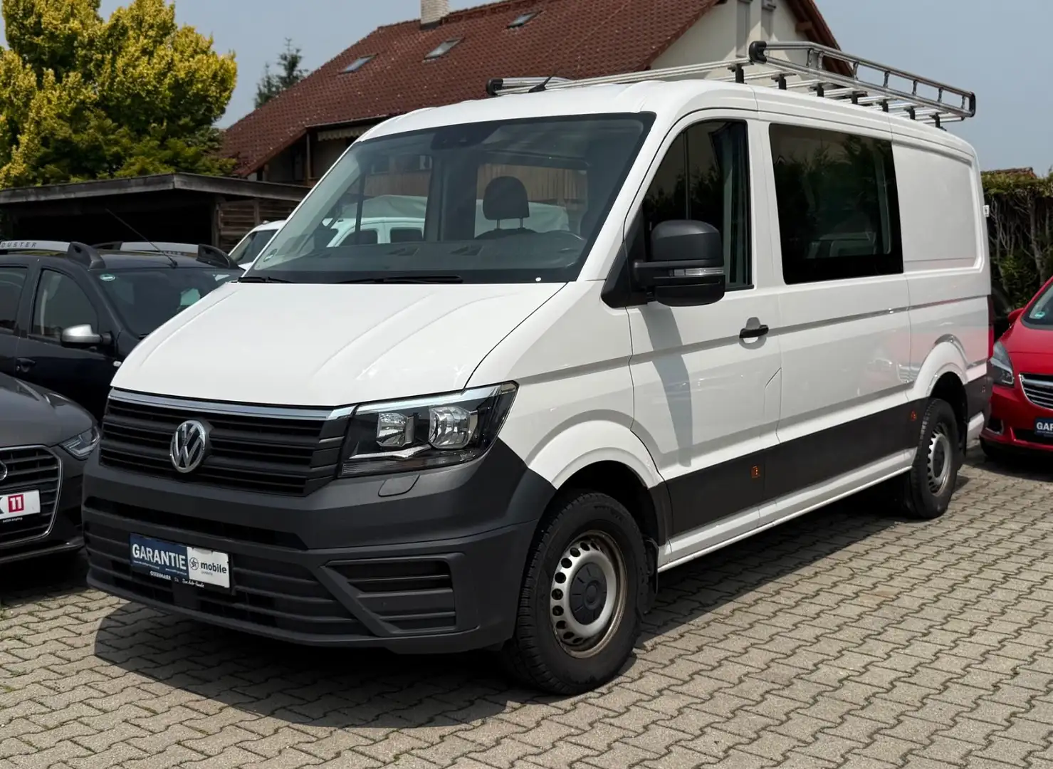 Volkswagen Crafter PLUS 35 mittellang 4MOTION /TOP Zustand Weiß - 2