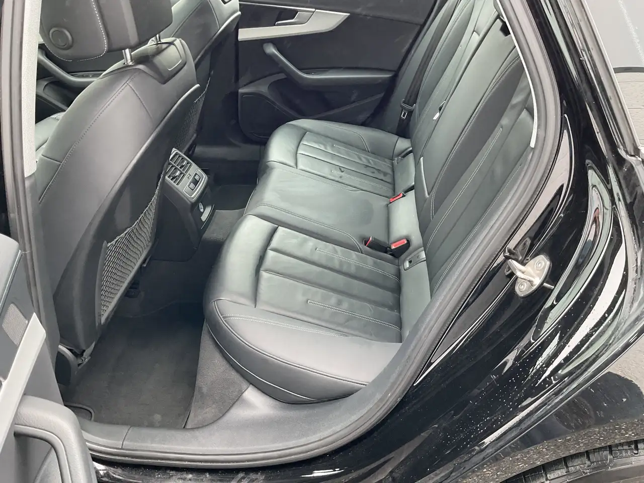 Audi A4 fotografie Audi A4