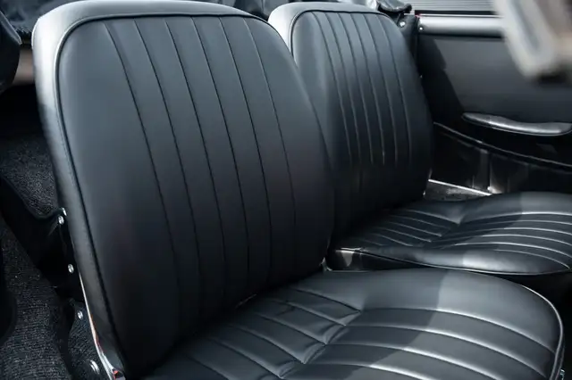 Porsche 356 view 11