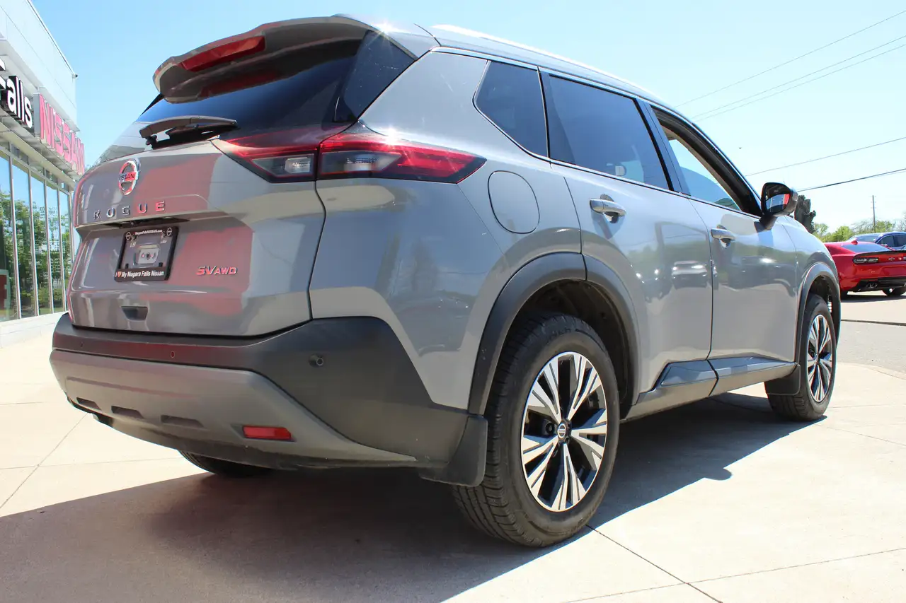 Nissan Rogue снимка Nissan Rogue