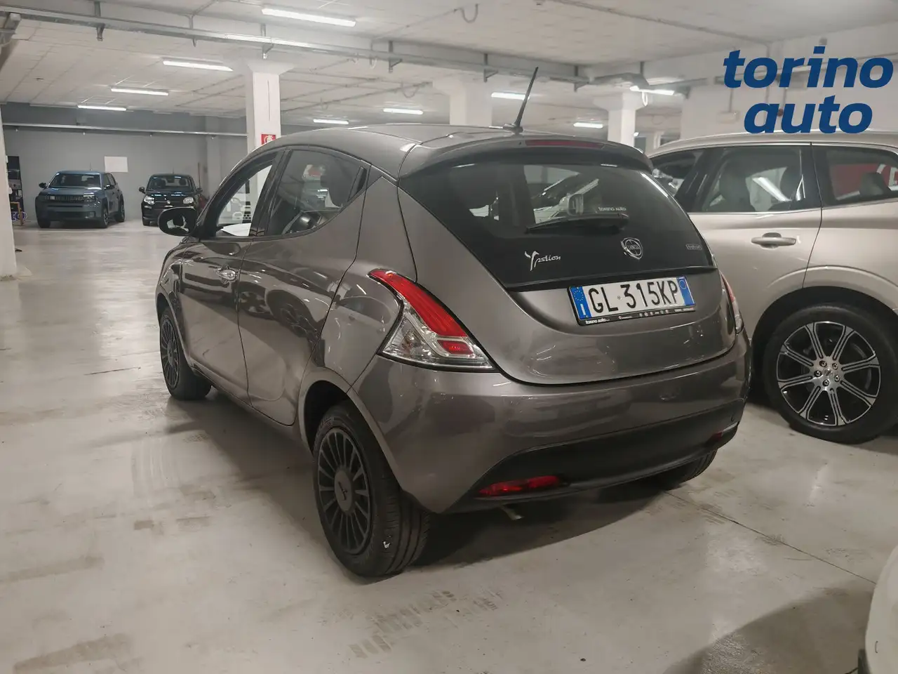 Lancia Ypsilon Ypsilon 1.0 FireFly 5 porte S&S Hybrid Ecochic Silver 4