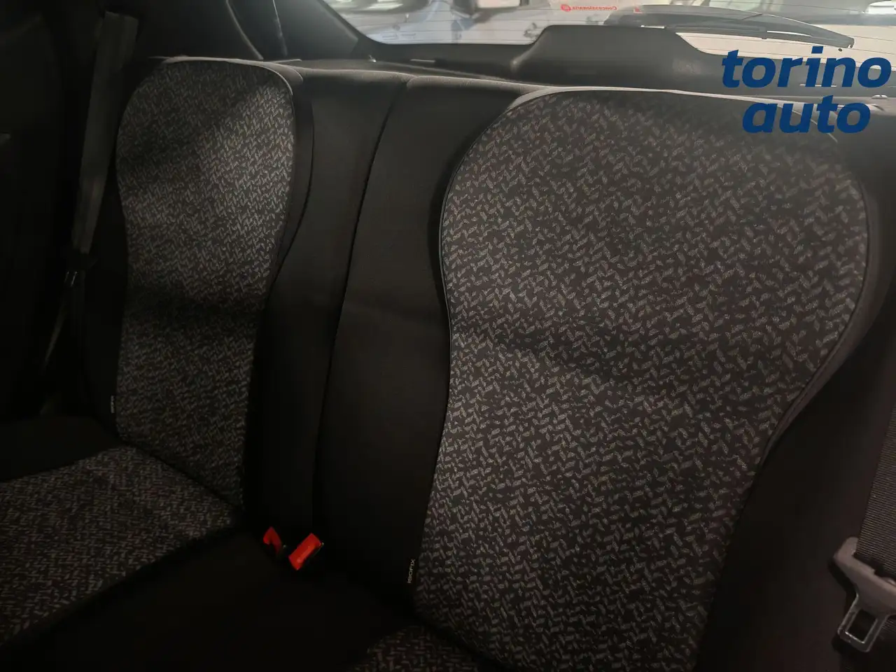 Lancia Ypsilon Ypsilon 1.0 FireFly 5 porte S&S Hybrid Ecochic Silver 9