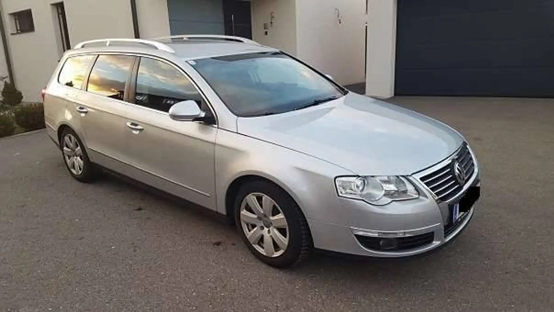 Volkswagen Passat Passat Highline 1,9 TDI DPF Highline Grau - 1
