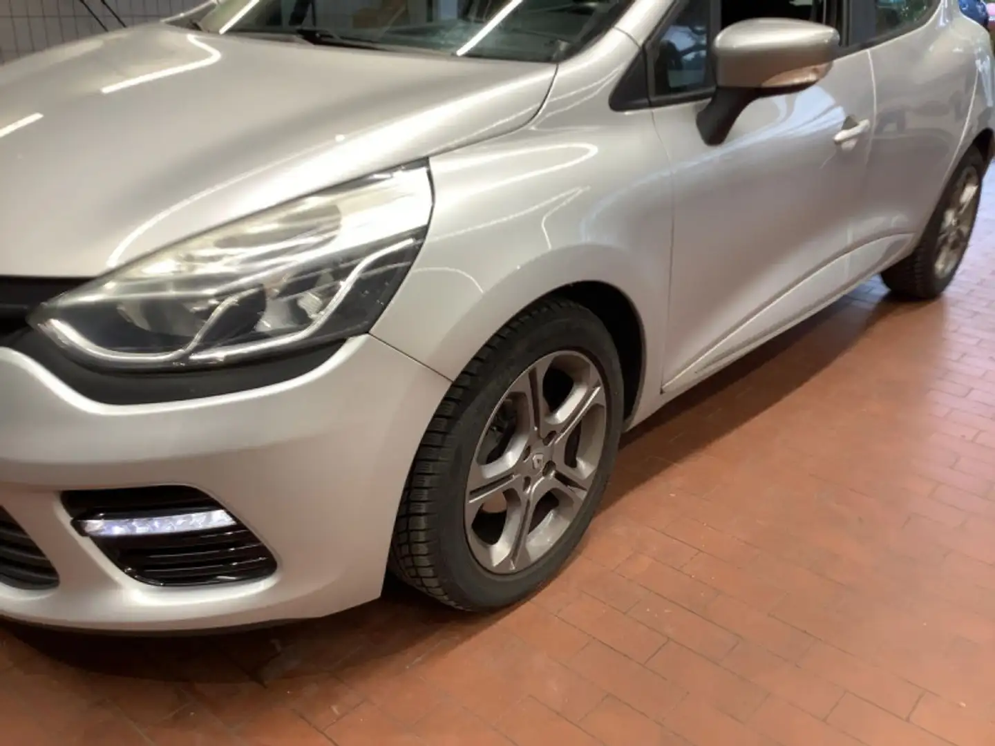 Renault Clio 0.9 TCE 90CH ENERGY BUSINESS 5P Gris - 2