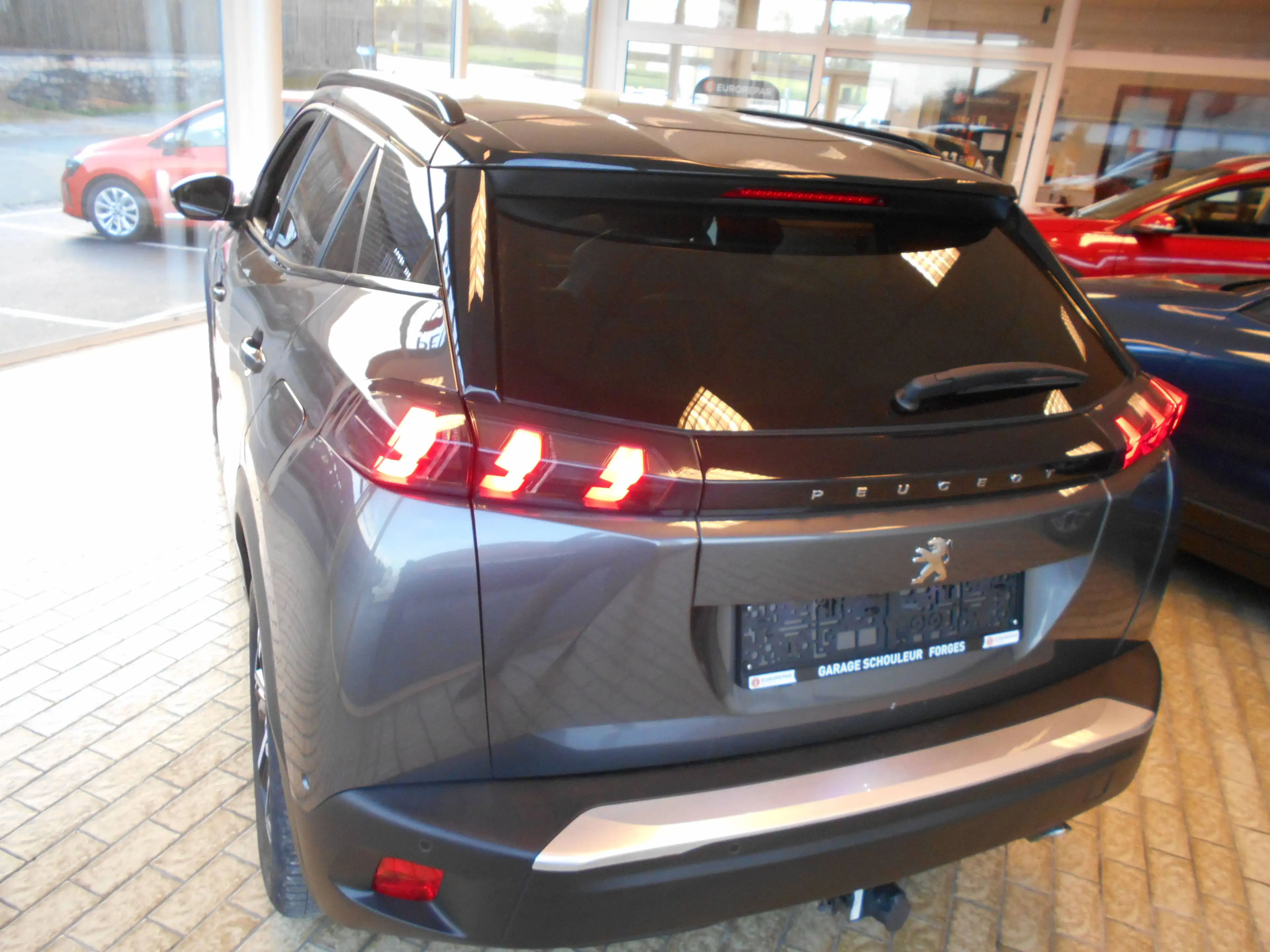 Peugeot 2008 2008 1.5 BlueHDi GT S — photo 5