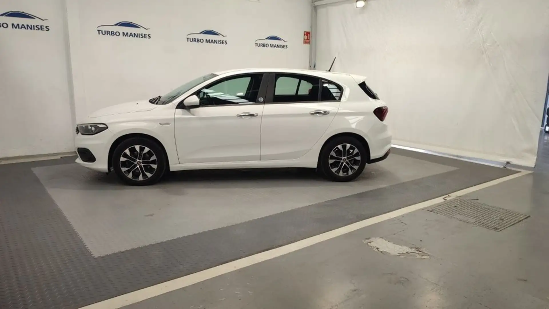 Fiat Tipo 5P 1.4 T-Jet 88kW (120CV) Mirror Bianco - 2