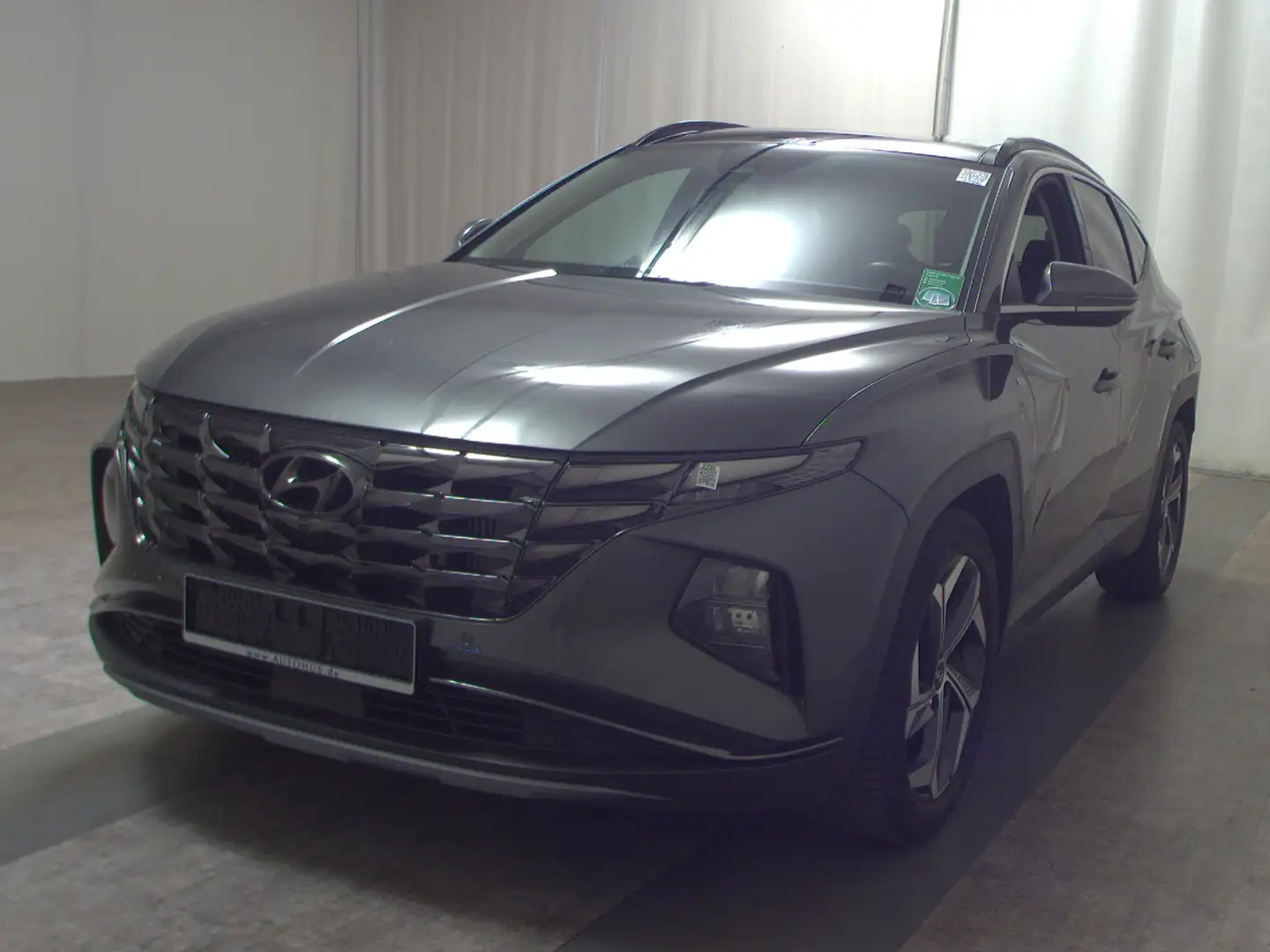 Hyundai TUCSON 1.6 GDI Prime Navi LED Pano Leder Shz RFK Grau - 2