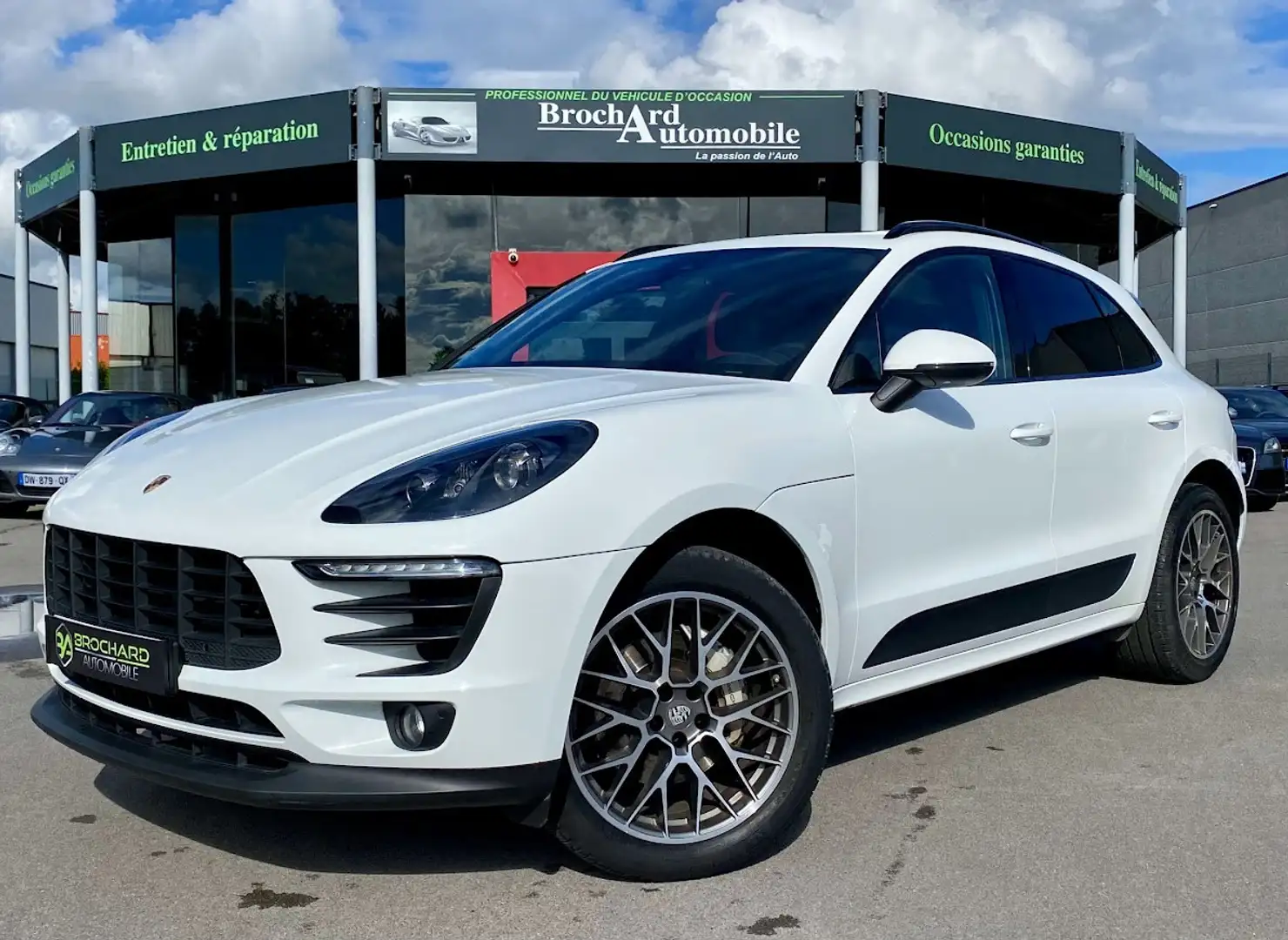 Porsche Macan S Diesel / 3.0l V6 258 CH PDK 7 / Blanc - 1