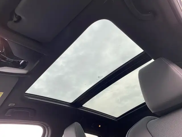 BMW 2 Series view 15