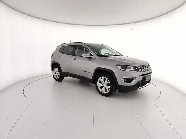 Jeep Compass view 10