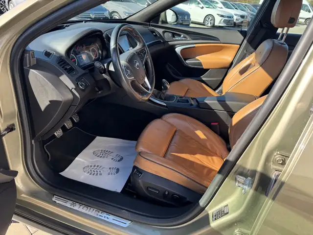 Opel Insignia view 9