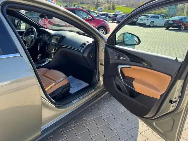 Opel Insignia view 15
